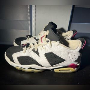 Nike Air Jordan 6 Retro Low GS Youth 768878-107 Fuchsia Black White Size 7Y